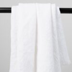 LOLITA Huivi optinen valkoinen