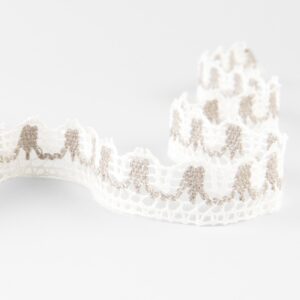 Pellavapitsi valkoinen ja luonnonvärinen nro 89