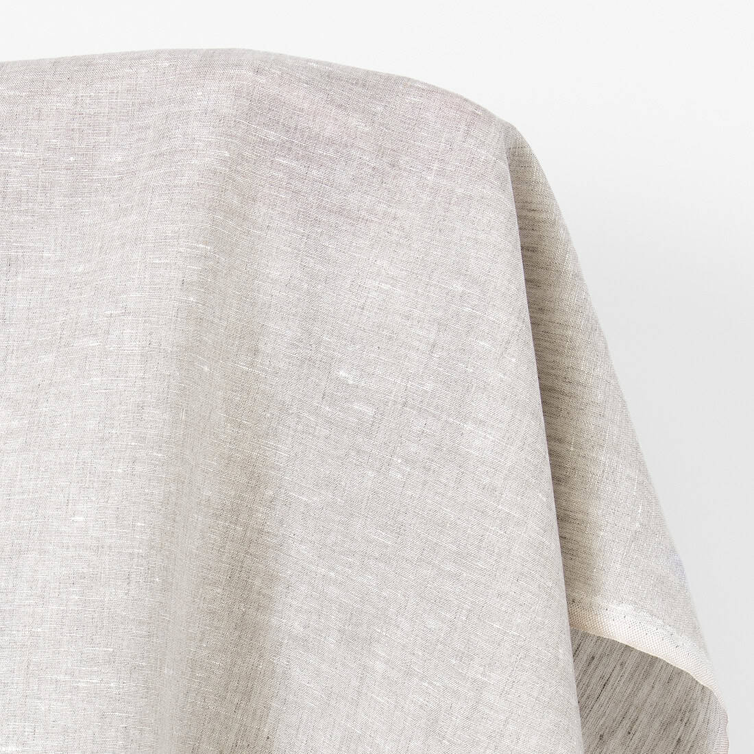 Kevyt pellavakangas luonnonvärinen ja valkoinen meleerattu 2 Lightweight linen fabric natural and white melange, plain weave