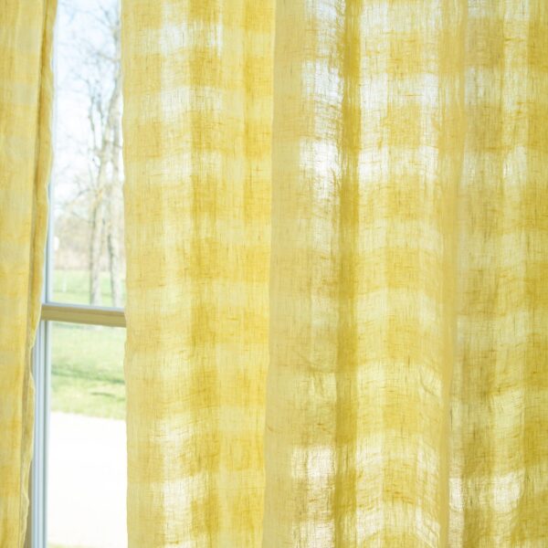 KORI Curtain yellow, with see through checks